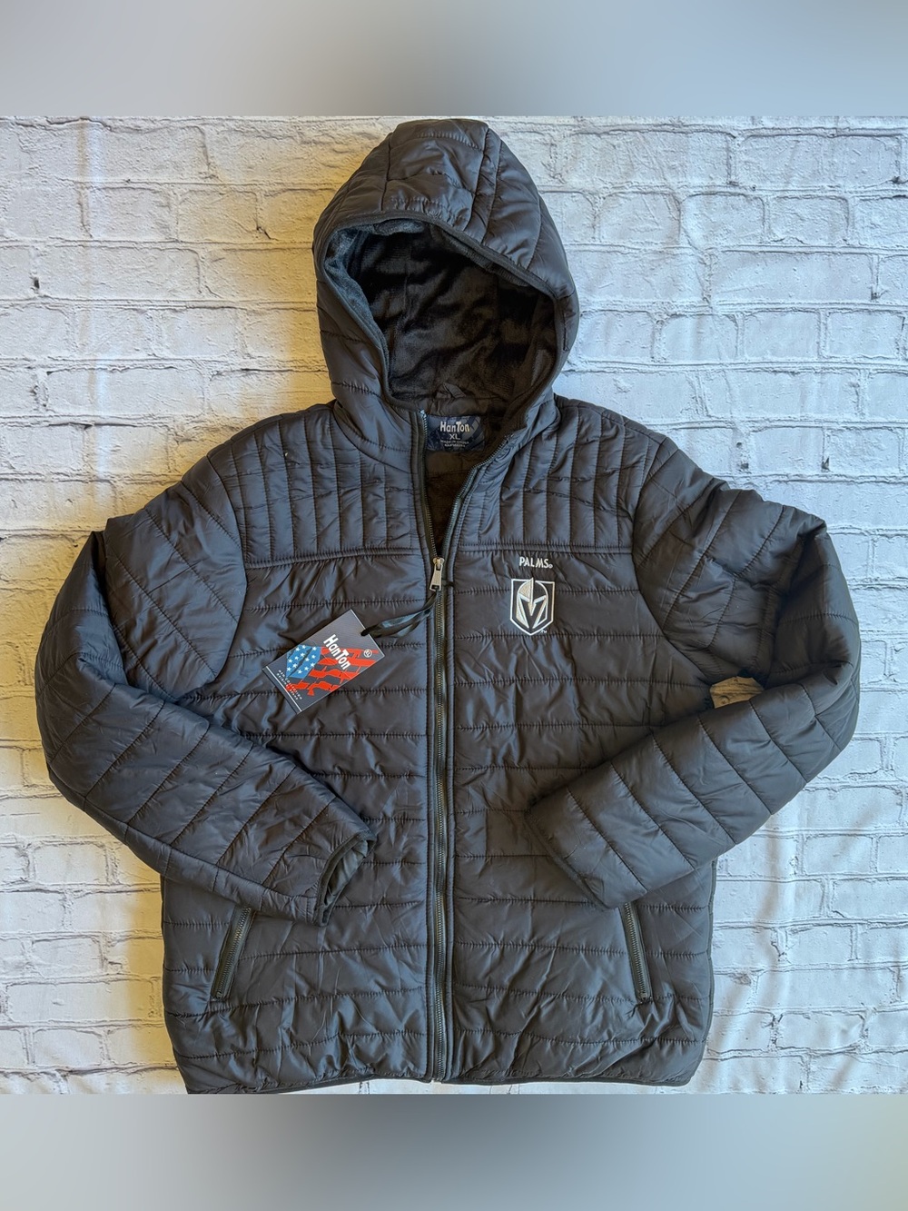 Las Vegas Golden Knights Puffer Jacket XL NWT Black Full Zip Hooded